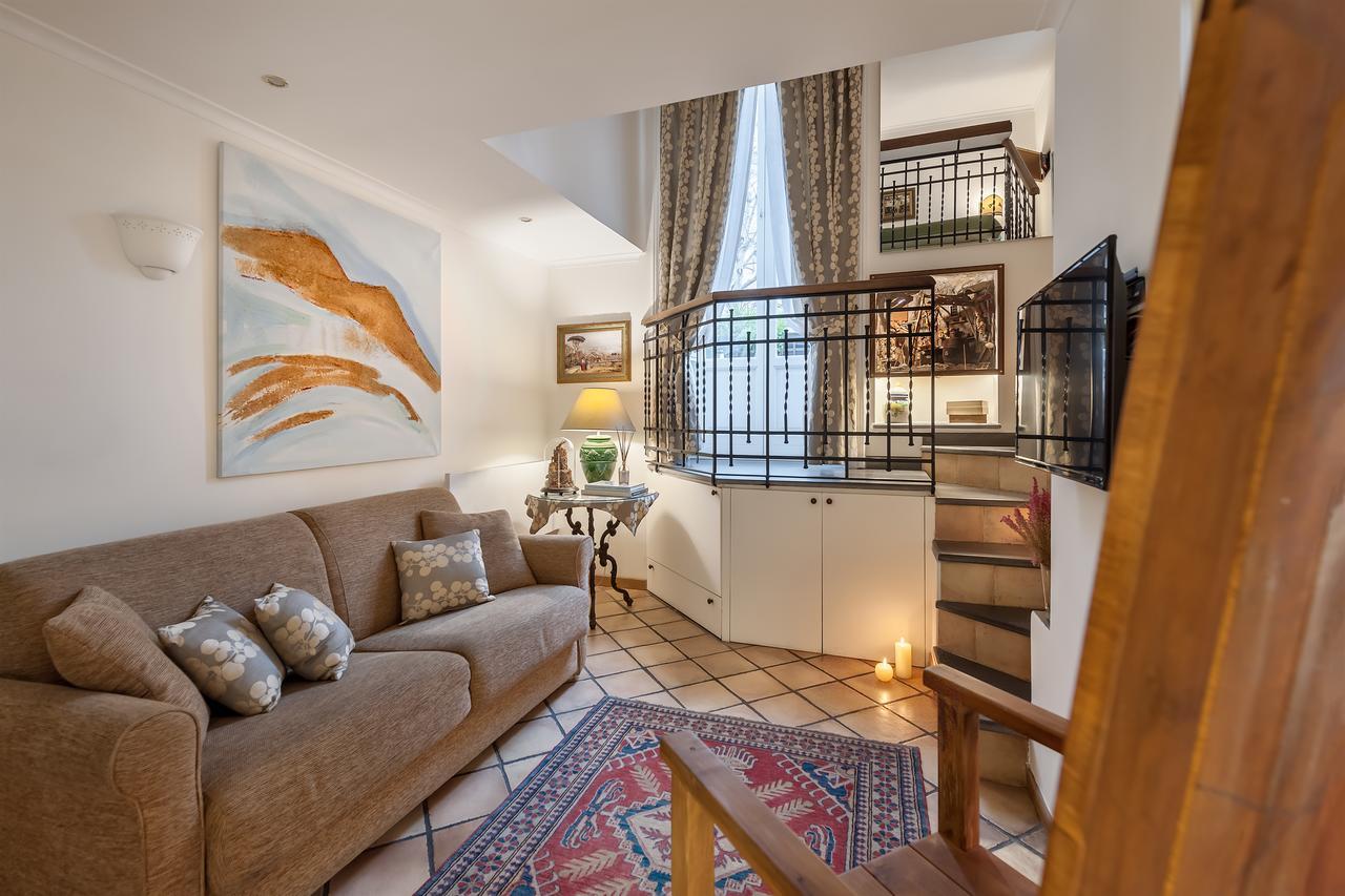 Bed and Breakfast Weekend A Napoli Экстерьер фото