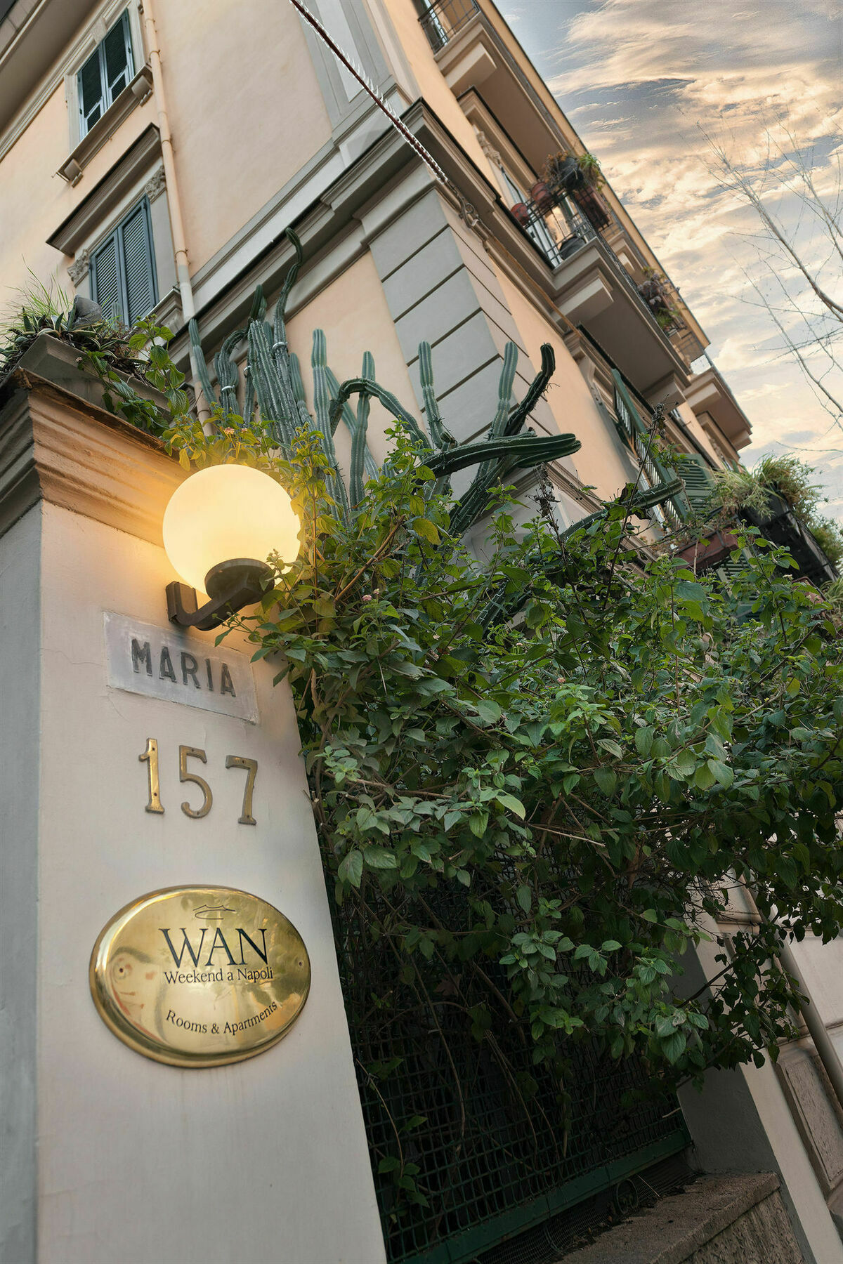 Bed and Breakfast Weekend A Napoli Экстерьер фото